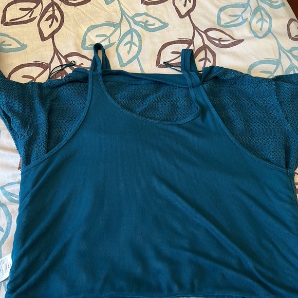 Free people top pullover sweater. - Picture 10 of 10